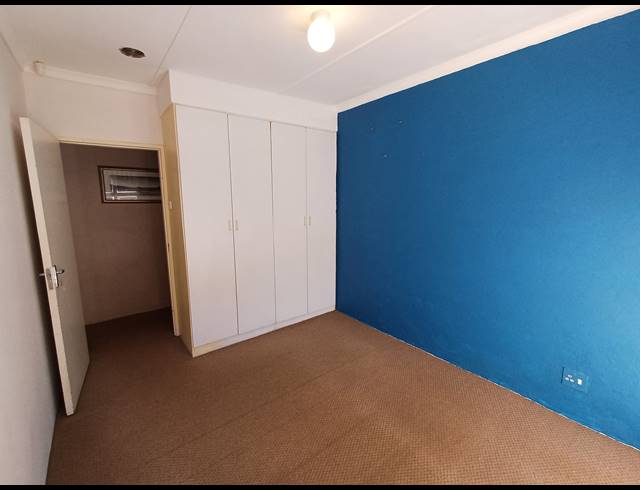 5 BEDROOM HOUSE FOR SALE IN WORLDS VIEW